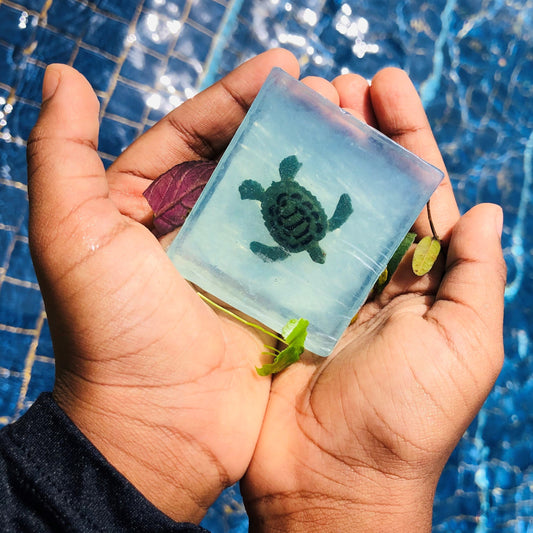 "Free the Turtle" Soap with Australian Kakadu Plum & Tea Tree Oil (75g)